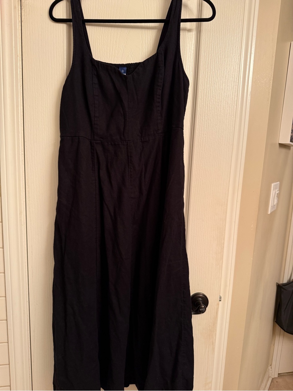Old Navy Black Sleeveless Maxi Dress